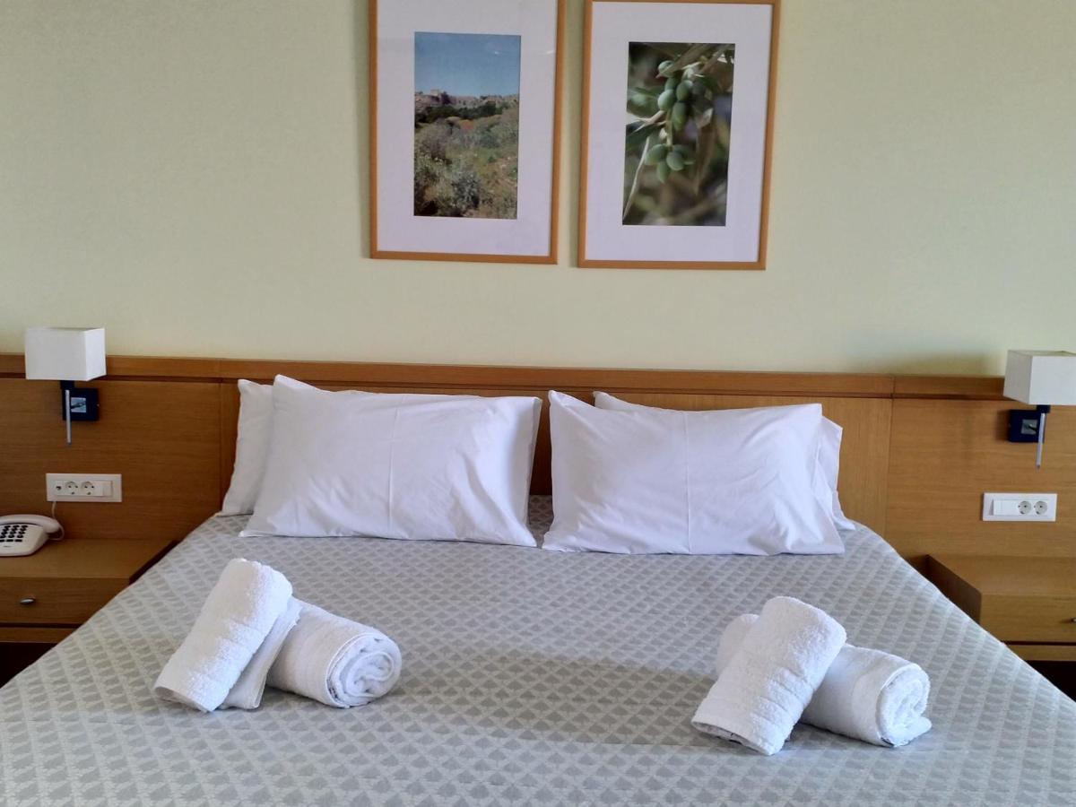 Hotel Estia Финикунда Экстерьер фото