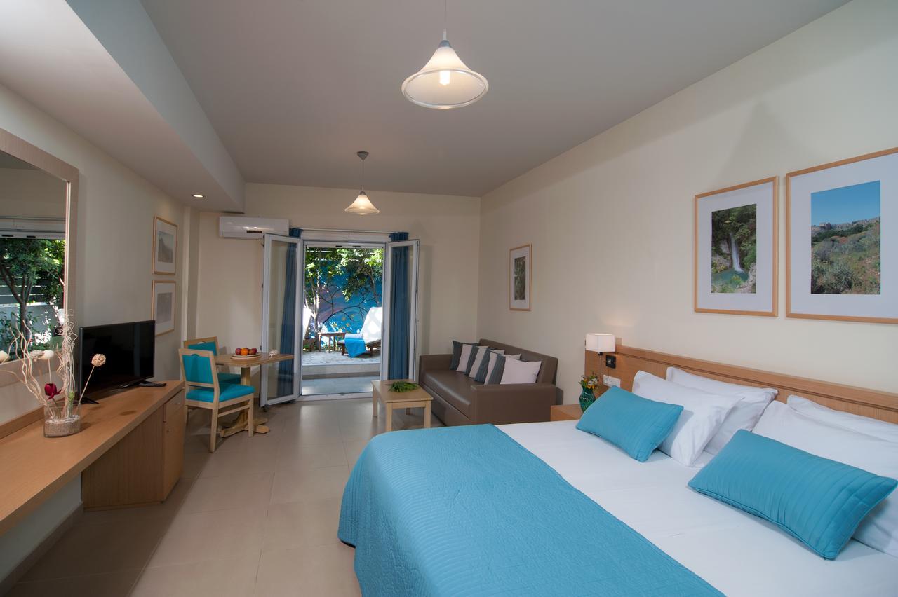 Hotel Estia Финикунда Экстерьер фото